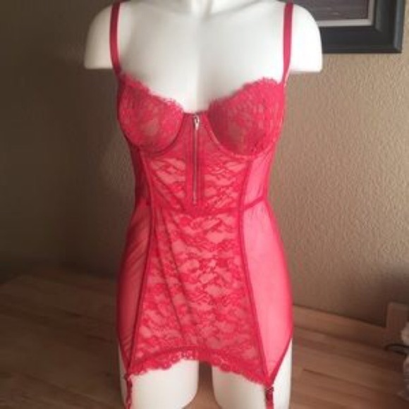 Victoria's Secret red zipper corset 34B - Picture 2 of 3